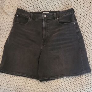 Everlane 'The Long Denim Short' Women's Black Jean Shorts, Size 32, 7" inseam